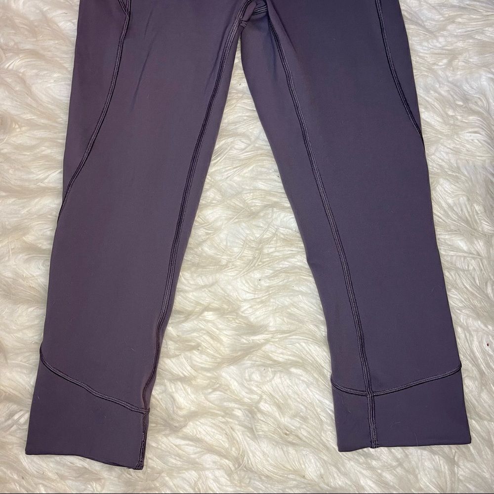 Lululemon In Movement Crop - Picture 5 of 11